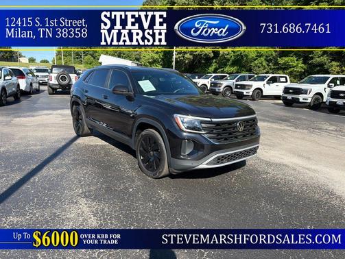 Deep Black Pearl 2024 Volkswagen Atlas Cross Sport 2.0T SE w/Technology