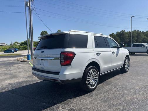 Star White Metallic Tri-Coat 2023 Ford Expedition Limited