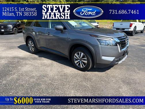 Gun Metallic 2025 Nissan Pathfinder SL FWD