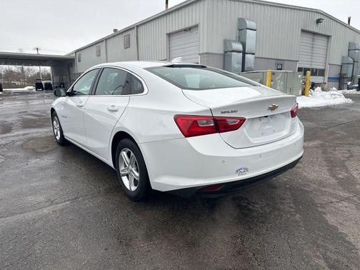 2024 Chevrolet Malibu FWD 1LT
