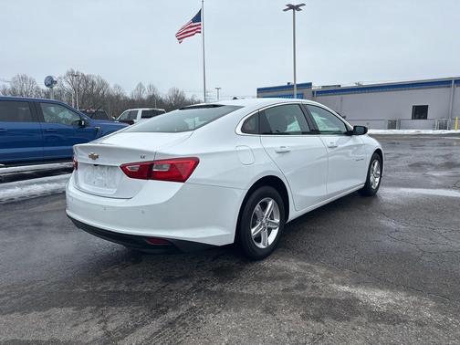2024 Chevrolet Malibu FWD 1LT