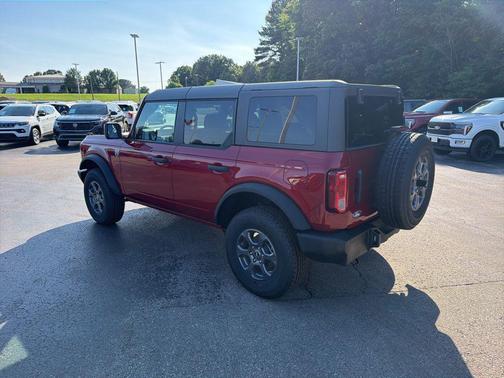 Ruby Red Metallic Tinted Clearcoat 2026 Ford Bronco Big Bend