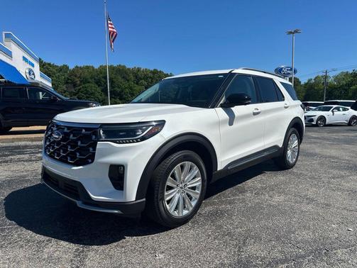 White Metallic 2025 Ford Explorer Platinum
