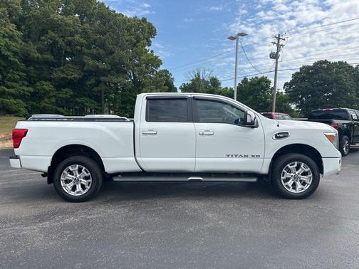 Glacier White 2020 Nissan Titan XD SV