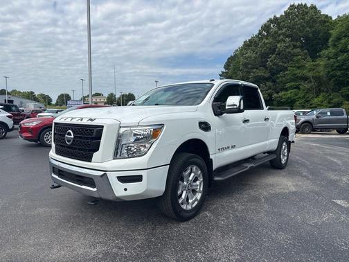 Glacier White 2020 Nissan Titan XD SV