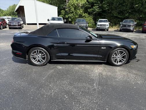 2017 Ford Mustang GT Premium