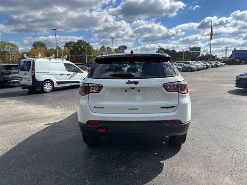 2024 Jeep Compass Trailhawk