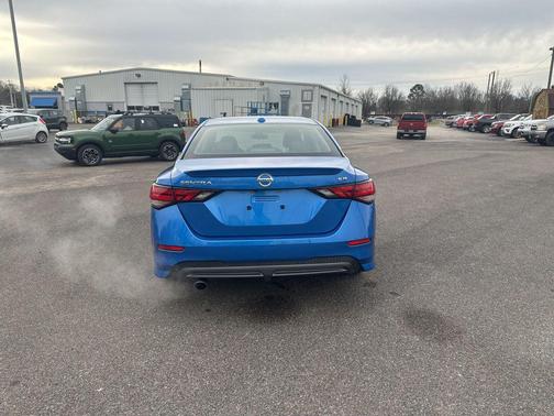 2022 Nissan Sentra SR
