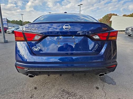 2024 Nissan Altima SR FWD