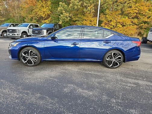 2024 Nissan Altima SR FWD