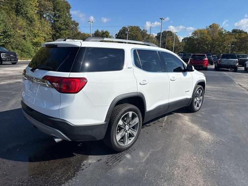 2017 GMC Acadia SLT-2
