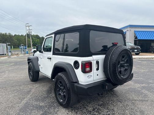 Bright White Clearcoat 2024 Jeep Wrangler Sport