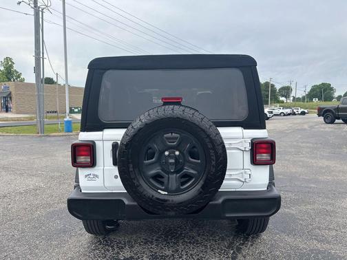 Bright White Clearcoat 2024 Jeep Wrangler Sport