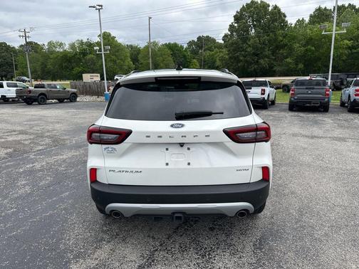 Star White Metallic Tri-Coat 2024 Ford Escape Platinum