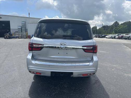 2020 INFINITI QX80 Luxe