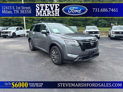 Gun Metallic 2023 Nissan Pathfinder SV 4WD