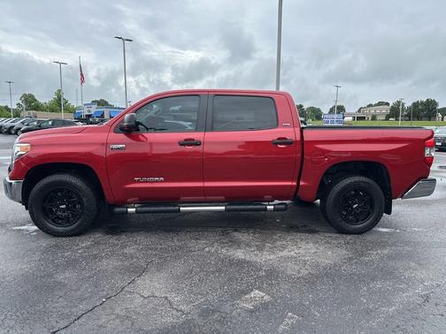Barcelona Red Metallic 2014 Toyota Tundra SR5