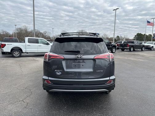 2017 Toyota RAV4 Limited