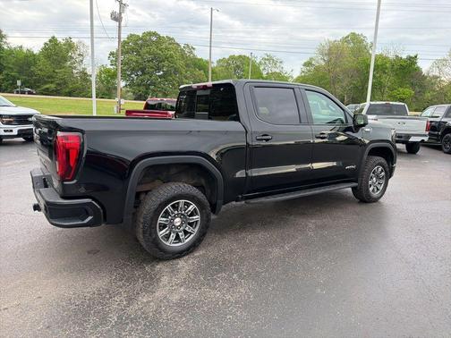 Onyx Black 2024 GMC Sierra 1500 AT4