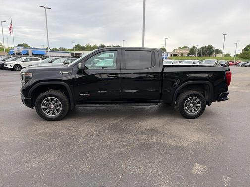 Onyx Black 2024 GMC Sierra 1500 AT4