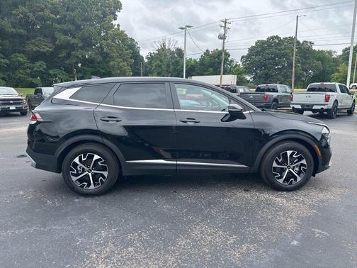 Ebony Black 2025 Kia Sportage EX