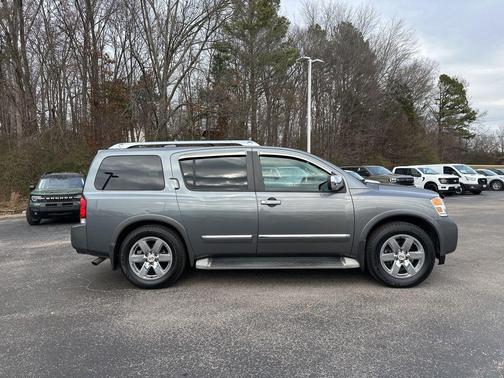 2013 Nissan Armada Platinum