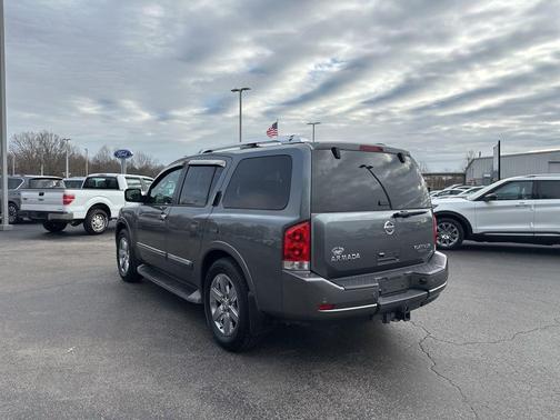 2013 Nissan Armada Platinum
