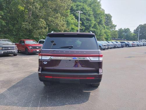 2024 Lincoln Navigator Reserve