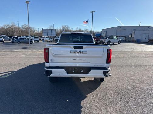 2024 GMC Sierra 2500 Denali Ultimate