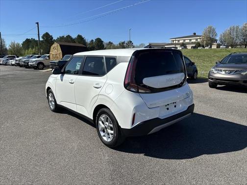 2023 Kia Soul S