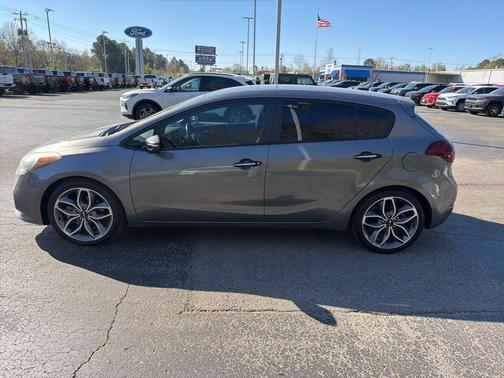 2015 Kia Forte SX