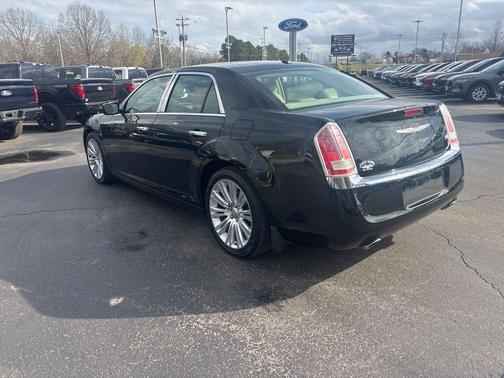 2012 Chrysler 300 S