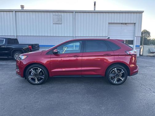 2024 Ford Edge ST