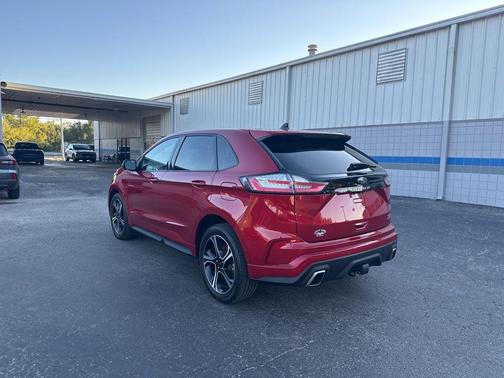2024 Ford Edge ST