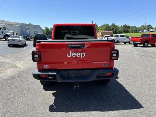 Firecracker Red Clearcoat 2020 Jeep Gladiator Overland