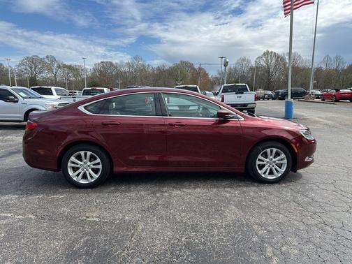 2017 Chrysler 200 Limited
