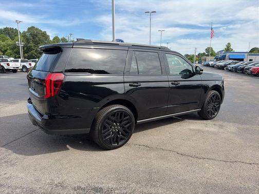 Agate Black Metallic 2026 Ford Expedition Platinum