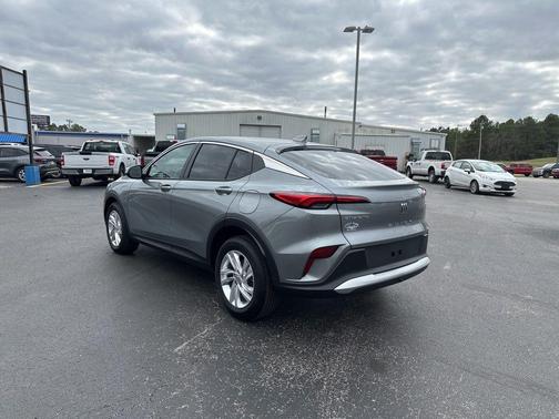 2025 Buick Envista Preferred FWD