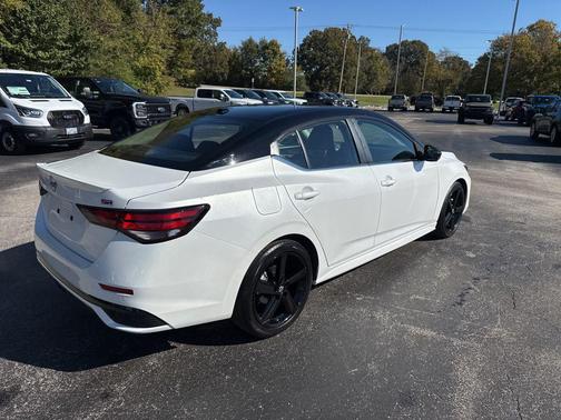 2024 Nissan Sentra SR