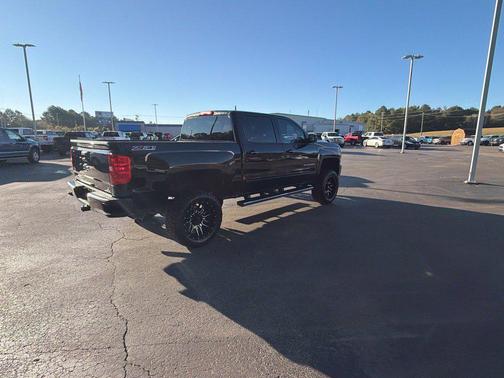 Black 2017 Chevrolet Silverado 1500 2LT