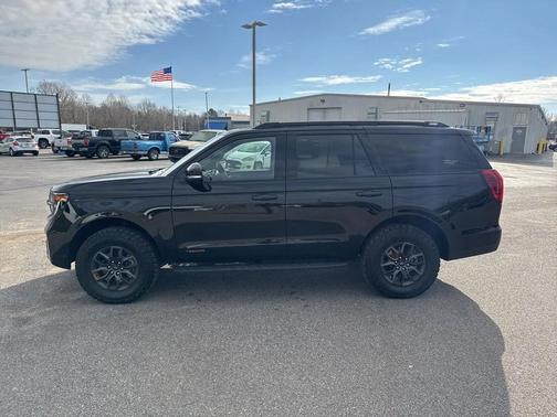 2025 Ford Expedition Tremor