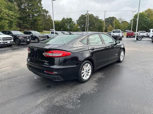 2019 Ford Fusion Hybrid SE