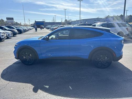 2024 Ford Mustang Mach-E Select