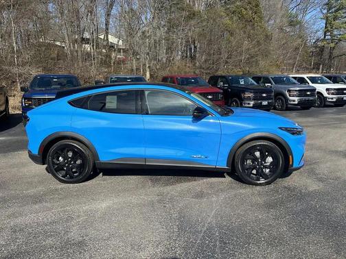 2024 Ford Mustang Mach-E Select