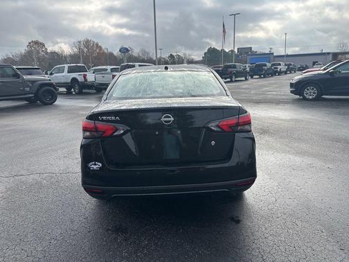 2025 Nissan Versa 1.6 S