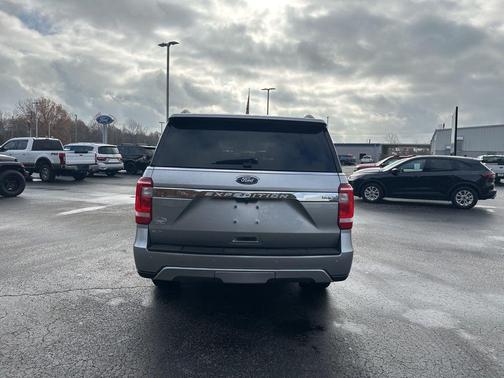 2021 Ford Expedition Max XLT