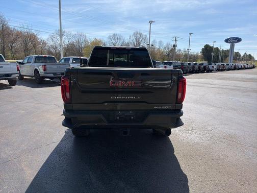 2023 GMC Sierra 2500 Denali