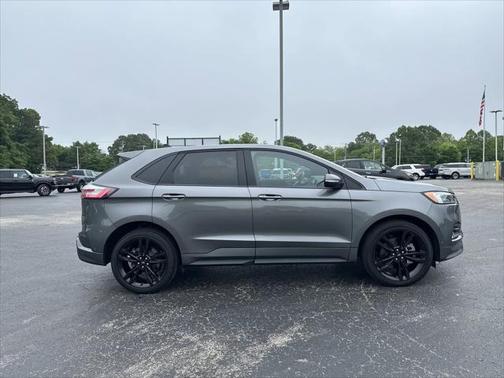 2024 Ford Edge ST