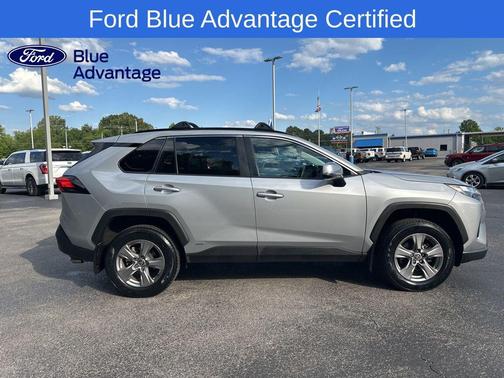 Silver Sky Metallic 2024 Toyota RAV4 Hybrid XLE