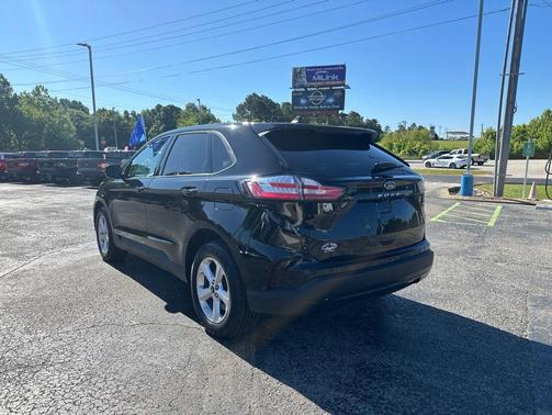 Agate Black Metallic 2024 Ford Edge SE